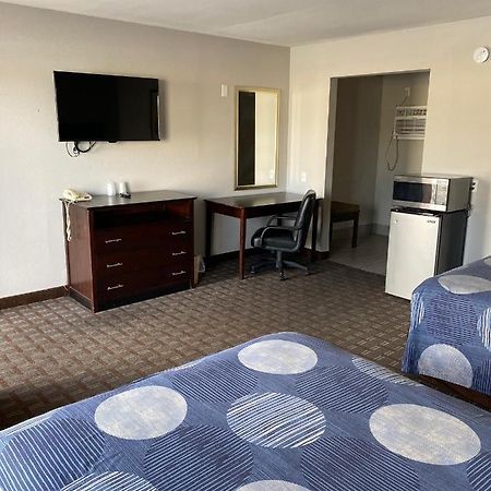 New Budget Inn Eaton Екстериор снимка