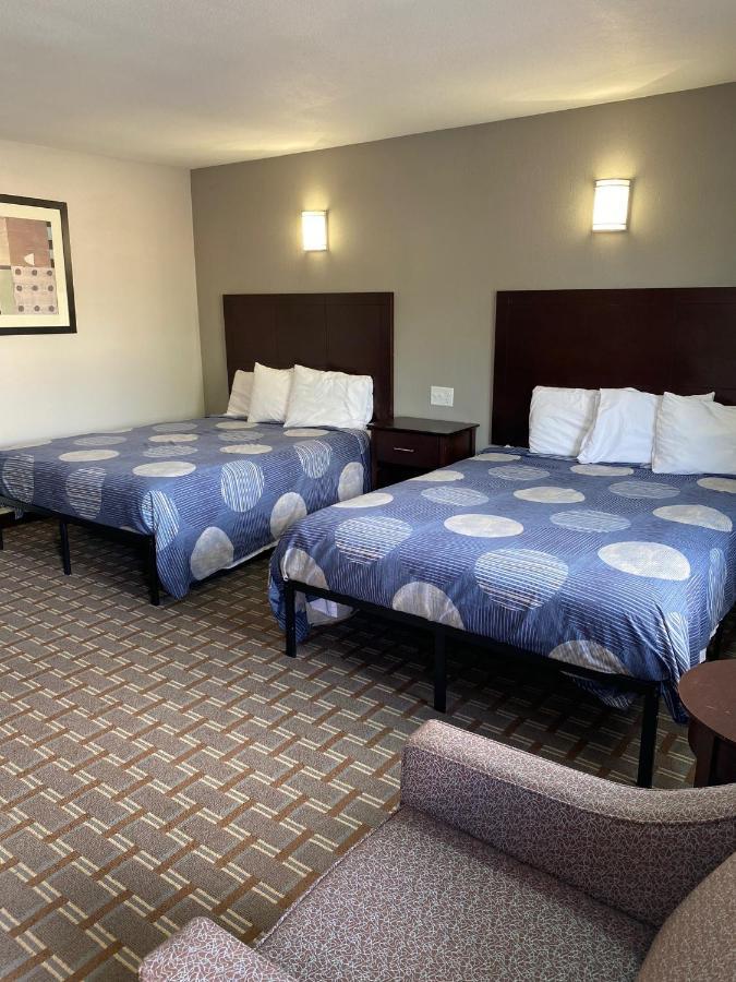 New Budget Inn Eaton Екстериор снимка